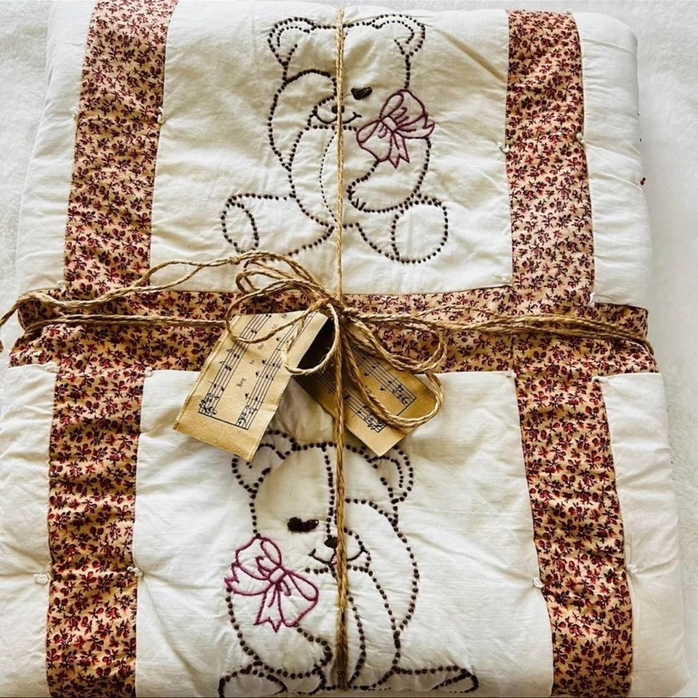 52”x40”Vintage Homemade Kids Quilt.